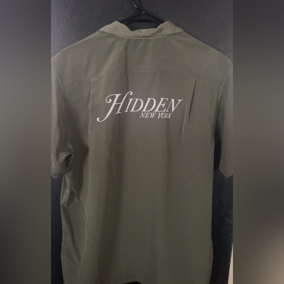 Hidden NY Camp Collar Shirt 👕 💚 - Picture 3 of 6